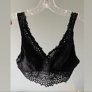 Lacy Aerie bralette